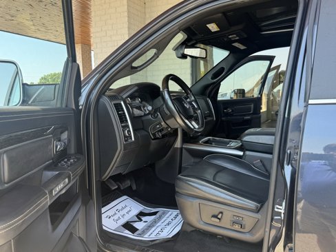 Used 2018 RAM 2500 Limited image 23