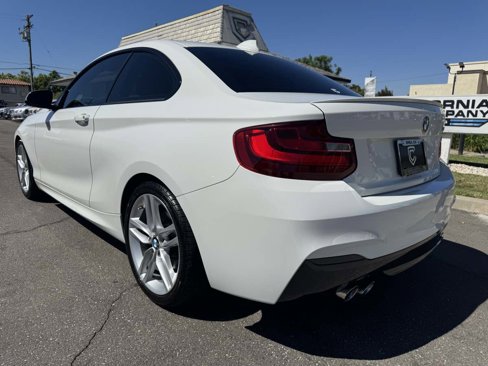 Used 2016 BMW 228i Coupe image 4