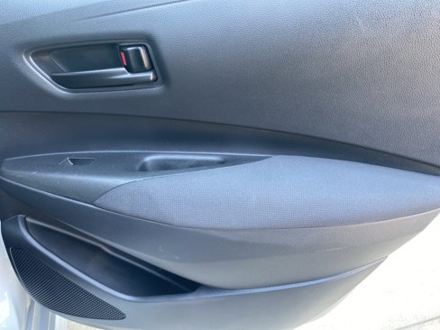 Used 2022 Toyota Corolla LE image 26