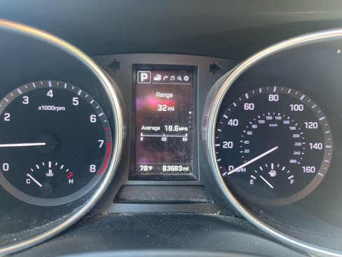 Used 2018 Hyundai Santa Fe Sport w/ 2.4L Tech Package 04 image 4