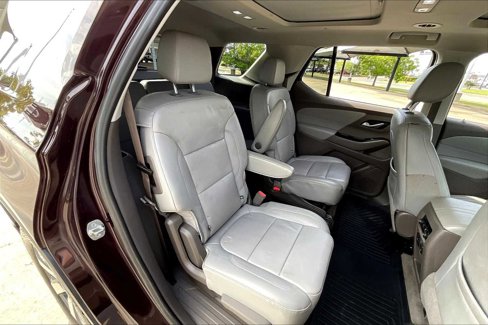 Used 2019 Chevrolet Traverse LT w/ LT Premium Package image 18
