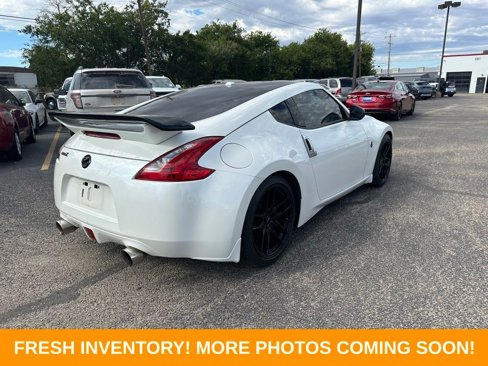 Used 2016 Nissan 370Z w/ Sport Package image 7
