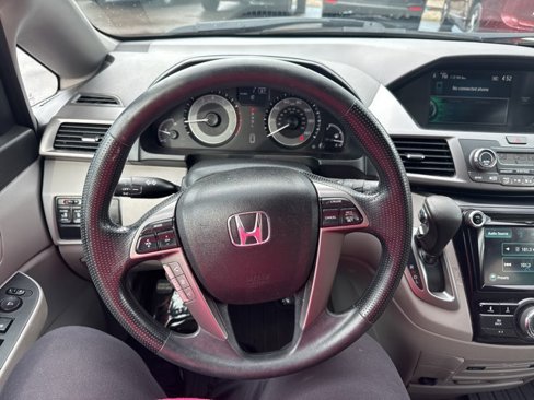 Used 2016 Honda Odyssey SE image 21