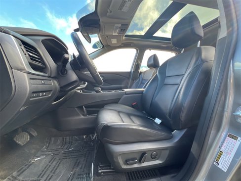 Used 2023 Nissan Rogue SV w/ SV Premium B Package image 28
