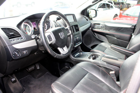 Used 2017 Dodge Grand Caravan GT image 8