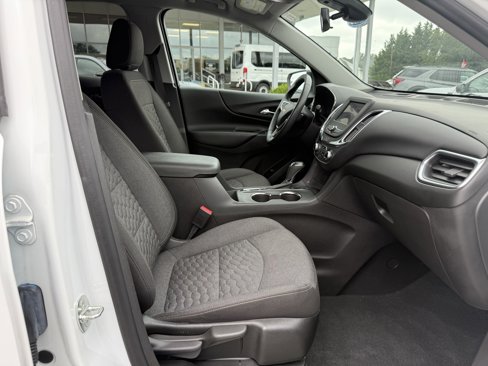 Used 2021 Chevrolet Equinox LT image 31