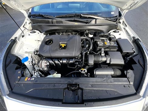 Used 2023 Kia Forte LXS image 10