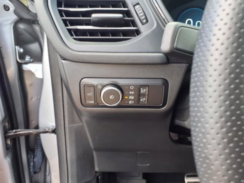 Used 2023 Ford Escape ST-Line Select w/ Tech Pack #2 image 15