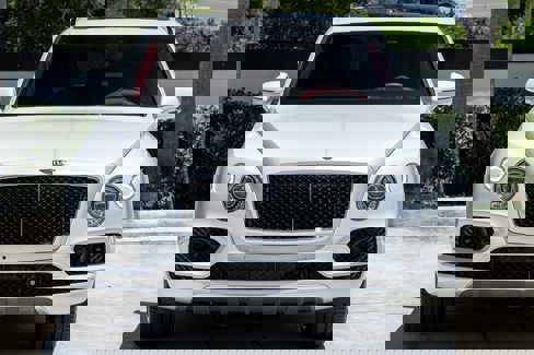 Used 2019 Bentley Bentayga image 12
