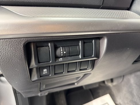Used 2016 Subaru Outback 2.5i Premium image 14