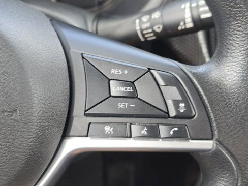 Used 2021 Nissan Kicks SV image 15