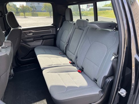 Used 2021 RAM 1500 Big Horn image 22