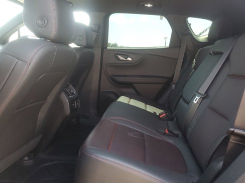 Used 2022 Chevrolet Blazer RS w/ Driver Confidence II Package image 12