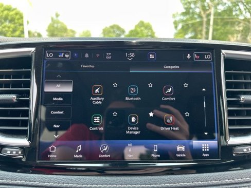 Used 2023 Chrysler Pacifica Limited image 45