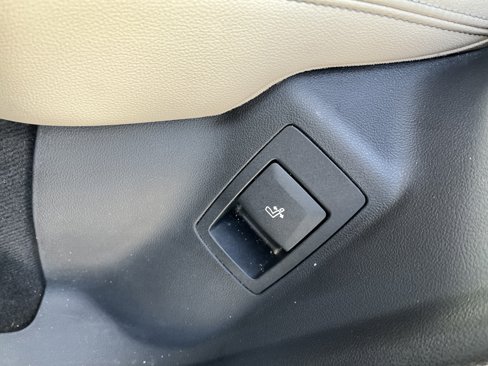 Used 2019 BMW X3 sDrive30i w/ Premium Package image 15
