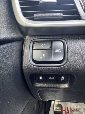 Used 2019 Kia Optima LX image 16
