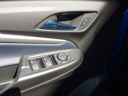 Used 2022 Chevrolet Bolt EUV Premier w/ Sun & Sound Package image 13