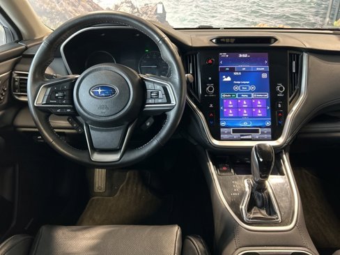 Used 2020 Subaru Outback Limited image 3