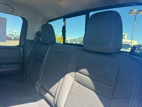 Used 2024 Nissan Frontier SV w/ Technology Package image 18