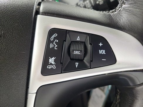 Used 2016 Chevrolet Equinox LTZ w/ Enhanced Convenience Package image 29