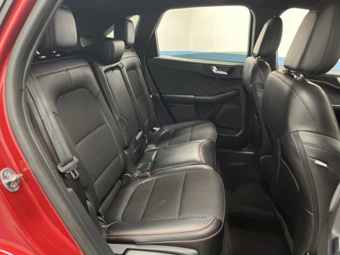 Used 2024 Ford Escape ST-Line Select w/ Tech Pack #2 image 31
