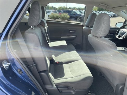 Used 2014 Toyota Prius V Three image 15