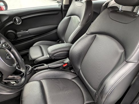 Used 2015 MINI Cooper 2-Door Hardtop image 6