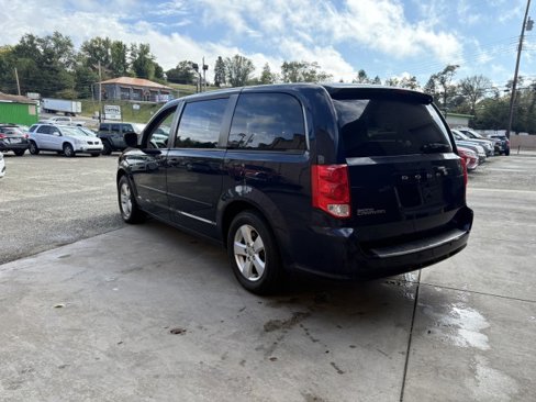 Used 2013 Dodge Grand Caravan SE image 25