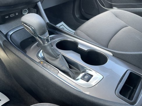 Used 2023 Chevrolet Malibu LT image 21
