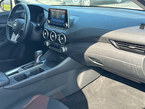Used 2022 Nissan Sentra SV image 22