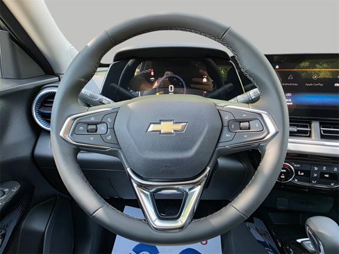New 2025 Chevrolet Trax LT w/ Driver Confidence Package image 19