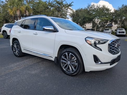 Used 2019 GMC Terrain Denali w/ Advanced Safety Package image 2