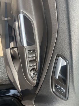 Used 2016 Ford Escape SE image 11