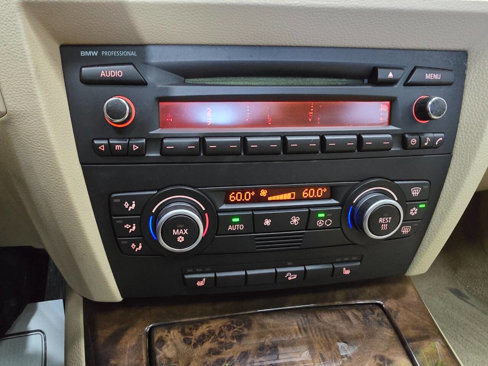 Used 2007 BMW 335xi Sedan image 21