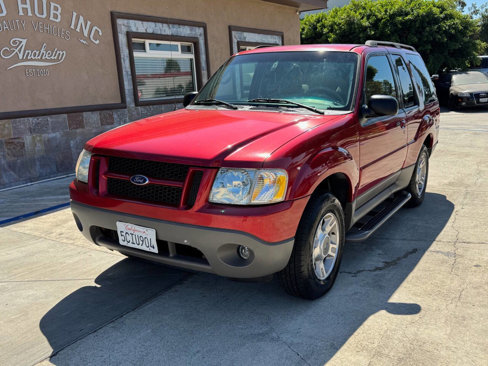 Used 2003 Ford Explorer image 2