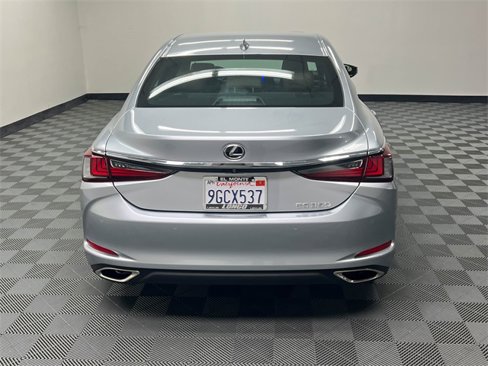 Used 2023 Lexus ES 350 w/ Premium Package image 6