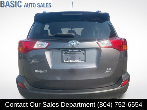 Used 2015 Toyota RAV4 LE image 6