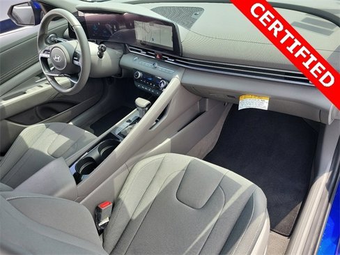 Certified 2024 Hyundai Elantra SEL w/ Convenience Package image 13