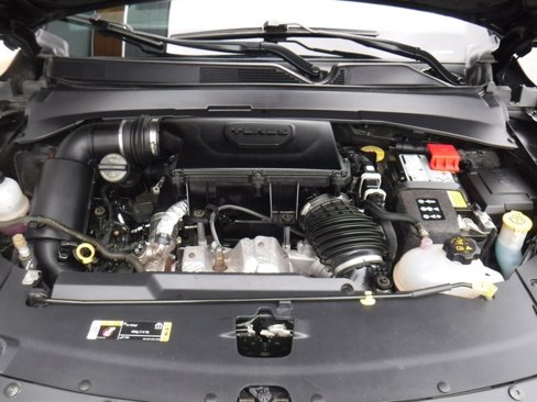 Used 2023 Jeep Compass Sport image 11