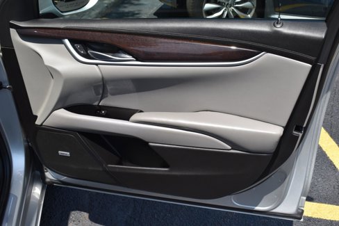 Used 2017 Cadillac XTS Luxury image 42