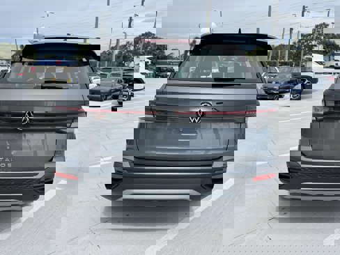 New 2025 Volkswagen Taos S image 4