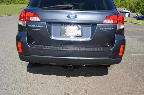 Used 2010 Subaru Outback 2.5i Premium w/ Protection Package 1A image 53