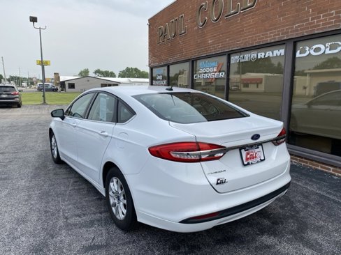 Used 2018 Ford Fusion S image 7
