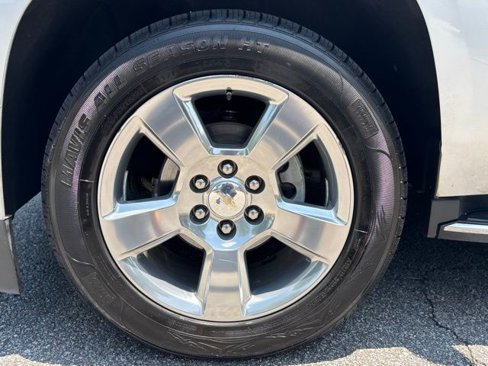 Used 2019 Chevrolet Tahoe Premier image 10