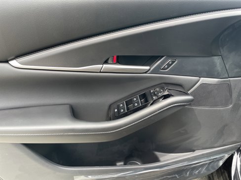 New 2025 MAZDA CX-30 AWD 2.5 S w/ Select Sport Pkg image 13