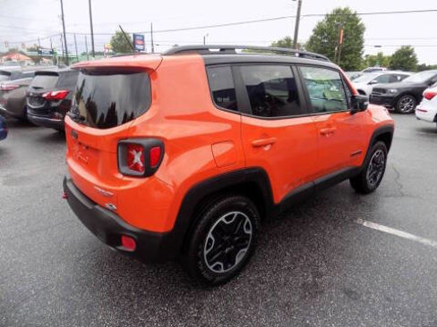 Used 2015 Jeep Renegade Trailhawk w/ Popular Equipment Group image 7