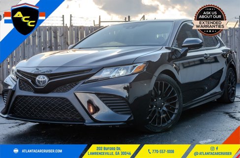 Used 2019 Toyota Camry SE image 1