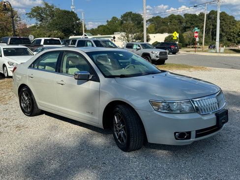 Used 2008 Lincoln MKZ AWD image 3