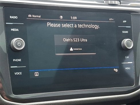 Used 2024 Volkswagen Tiguan SE R-Line image 15
