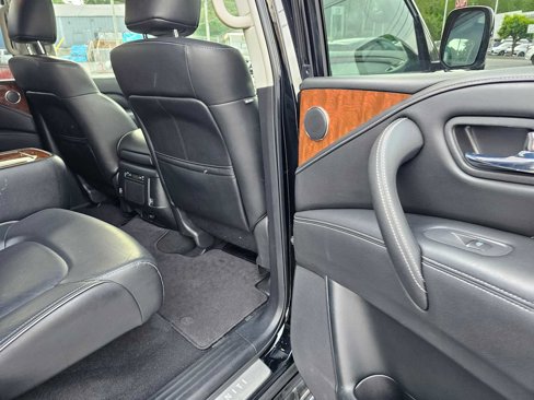 Used 2019 INFINITI QX80 Luxe image 13